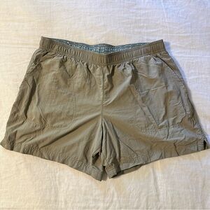 Columbia Women's Shorts
